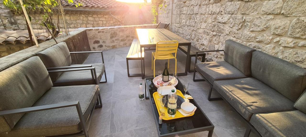 Magnifique maison en coeur de Balazuc, proche plages ardèche Extérieur photo